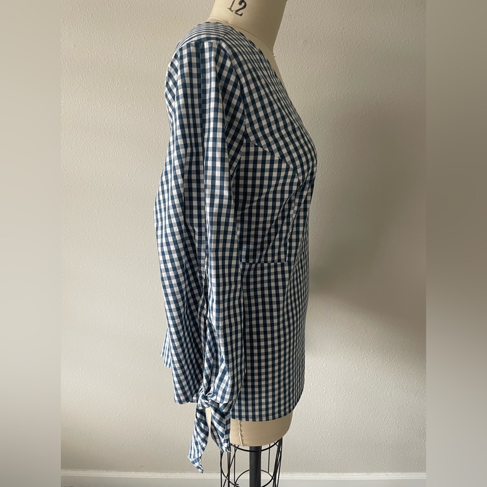 J. Crew Blue Gingham Women's Top - Picture 4 of 8